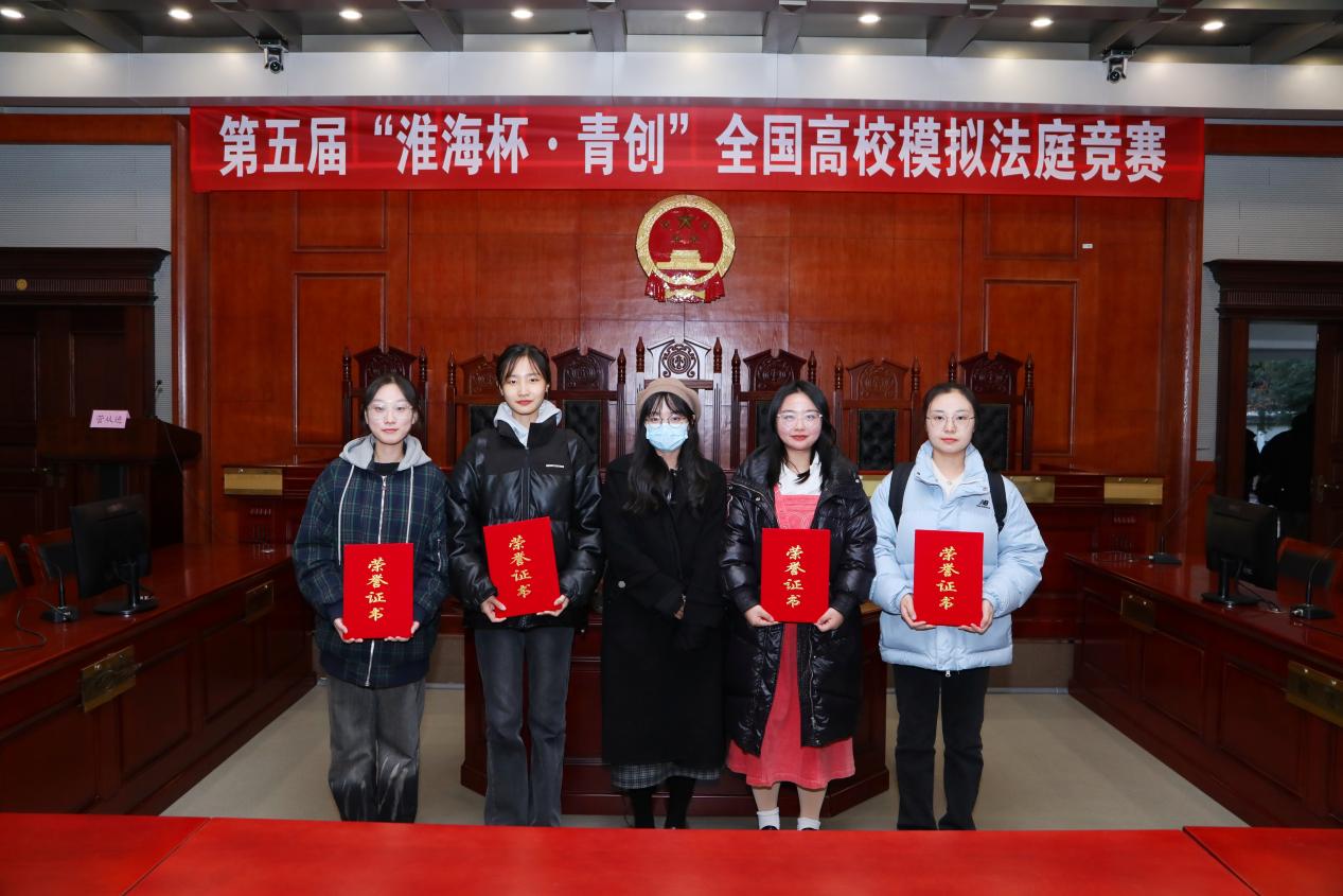 部分指导教师及参赛选手合影