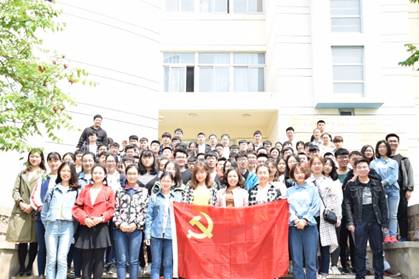 C:\Users\Administrator\Desktop\新建文件夹1\合影.JPG